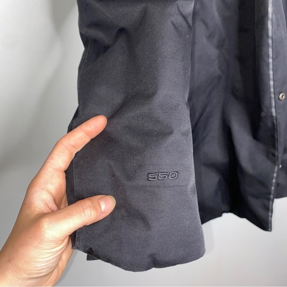 The North Face Far Northern Waterproof Parka - Picture 5 of 10